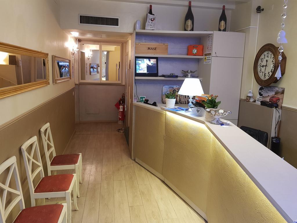 Mi Casa Es Tambien Tu Casa Vips Otel Verona Dış mekan fotoğraf