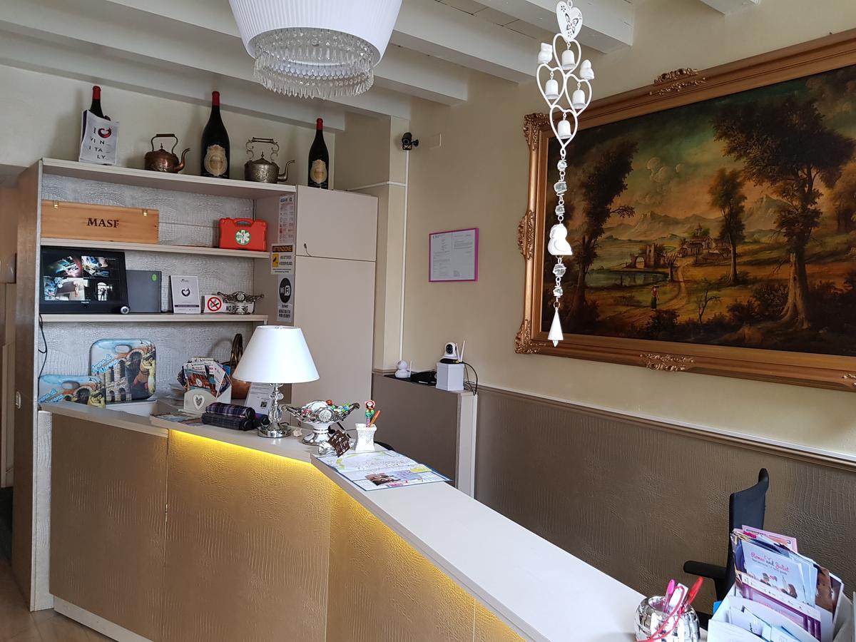Mi Casa Es Tambien Tu Casa Vips Otel Verona Dış mekan fotoğraf