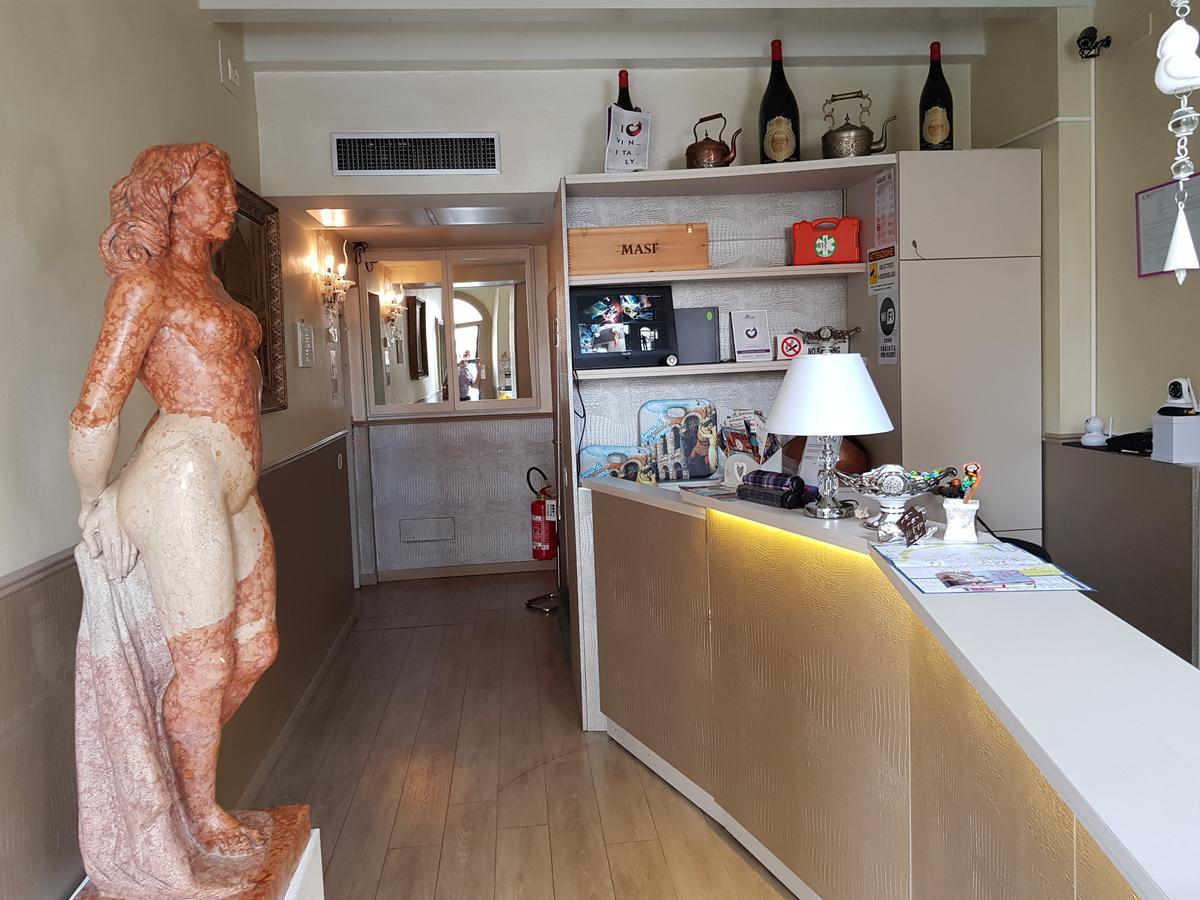 Mi Casa Es Tambien Tu Casa Vips Otel Verona Dış mekan fotoğraf