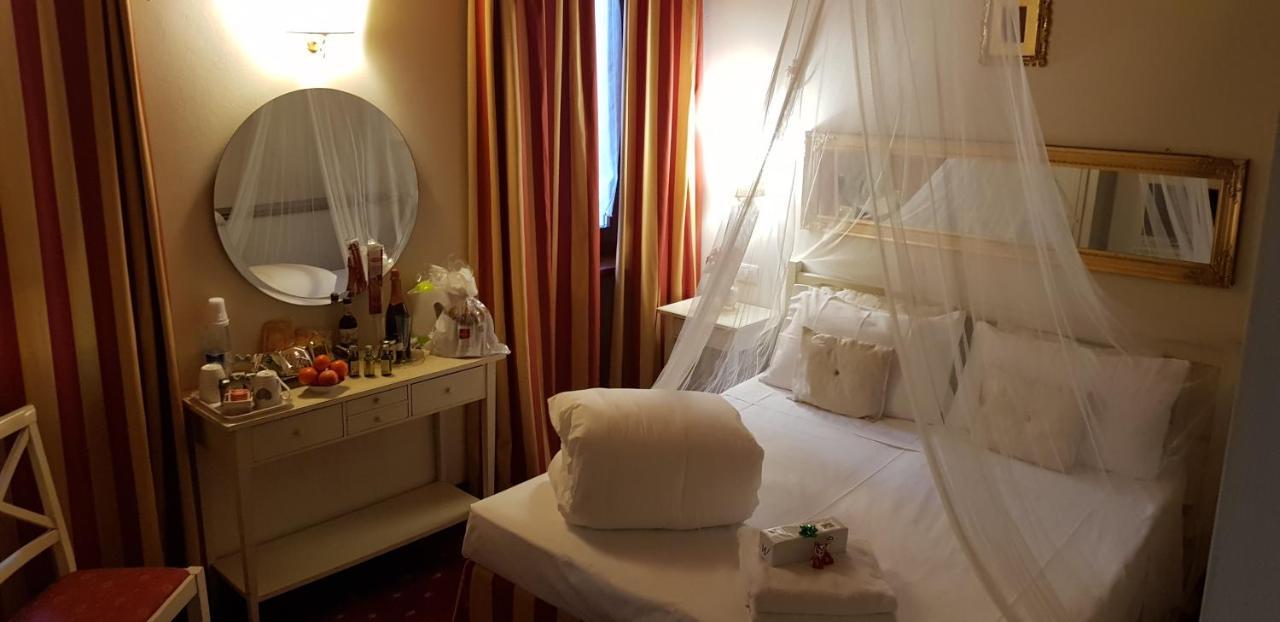 Mi Casa Es Tambien Tu Casa Vips Otel Verona Dış mekan fotoğraf